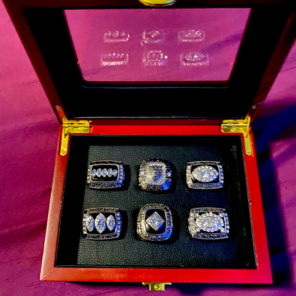 Raiders championship ring set